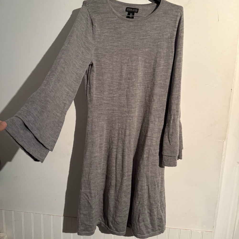 Adrienne Vittadini Size Large 100% Extra Fine Merino Wool Dress Bell Sleeve Gray